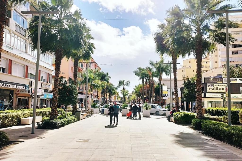 Bonito Apartamento De Dos Dormitorios En El Centro Y Calle San Miguel Torremolinos Exterior foto