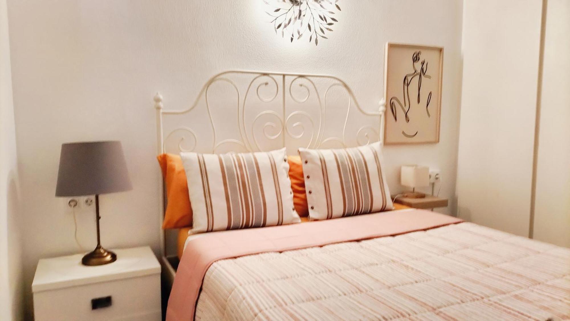 Bonito Apartamento De Dos Dormitorios En El Centro Y Calle San Miguel Torremolinos Exterior foto